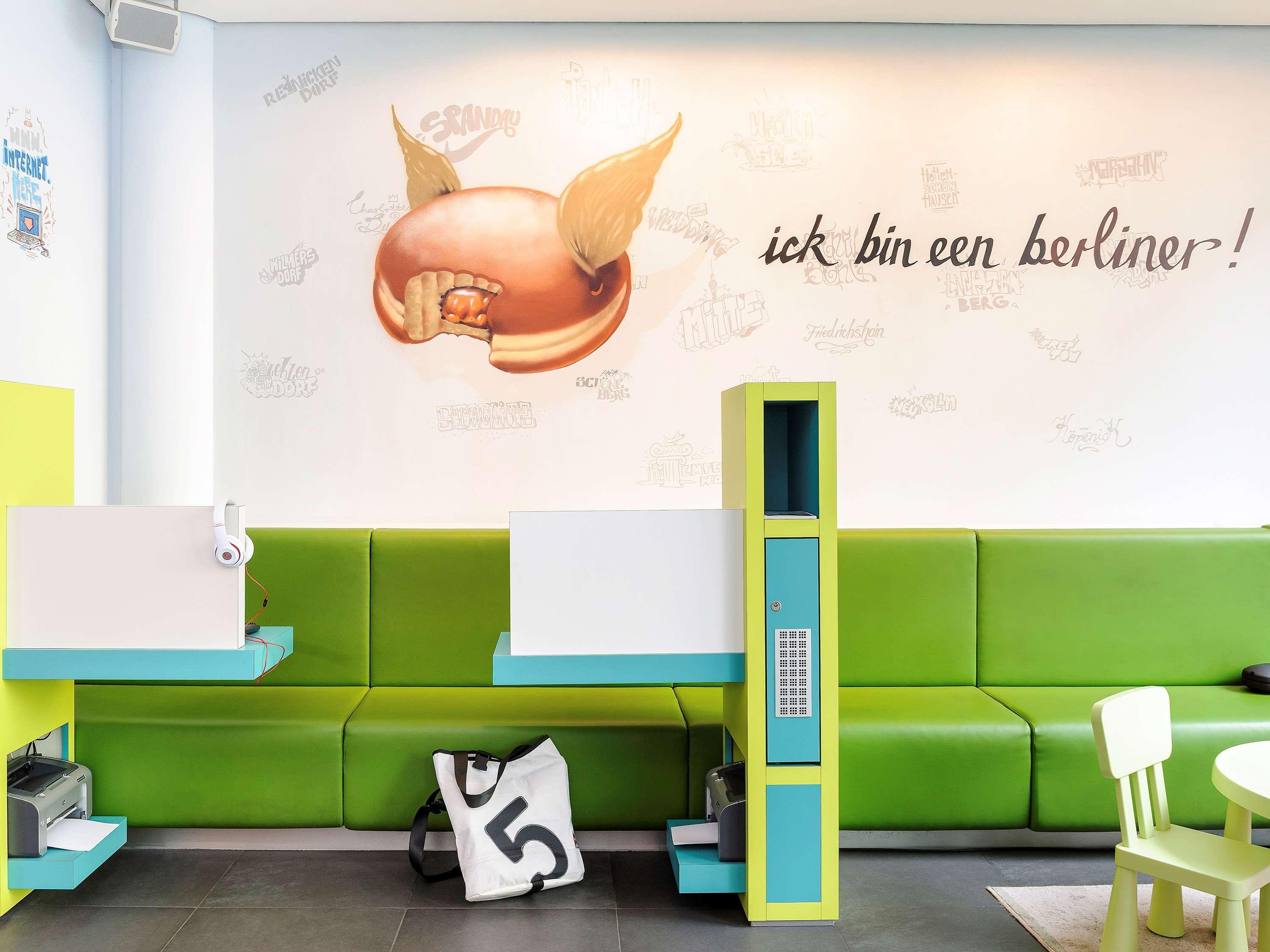 Ibis Styles Hotel Berlin Mitte Екстериор снимка