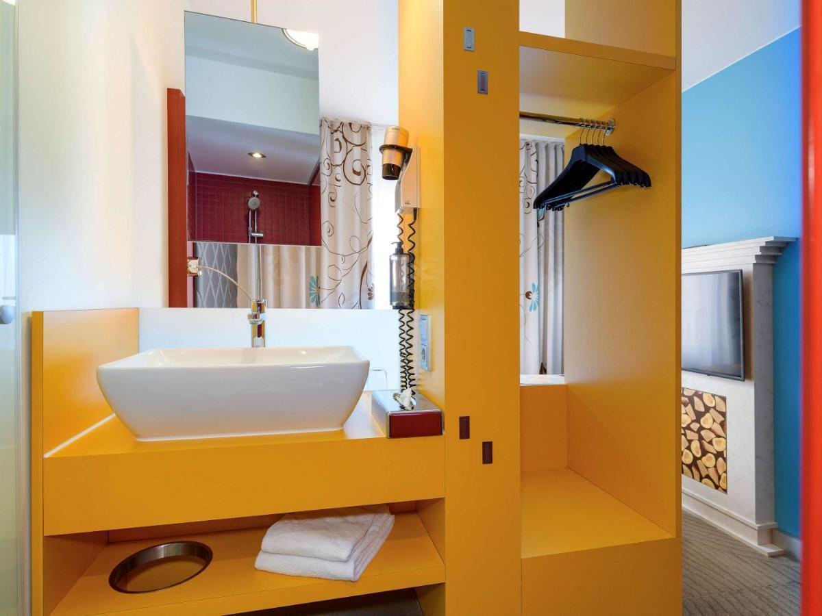 Ibis Styles Hotel Berlin Mitte Екстериор снимка