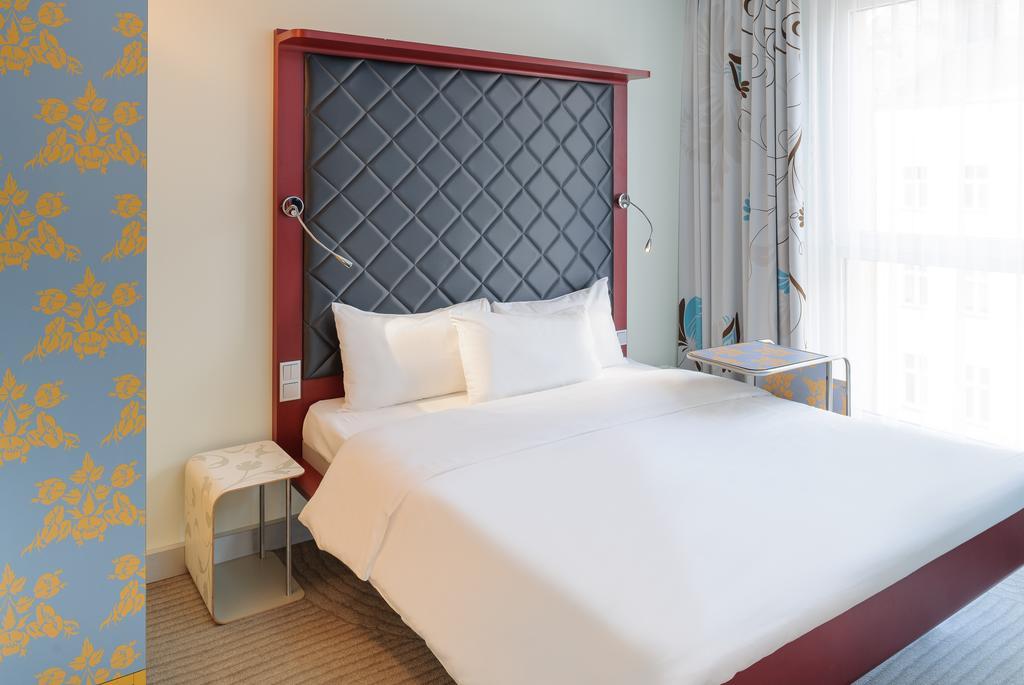 Ibis Styles Hotel Berlin Mitte Екстериор снимка