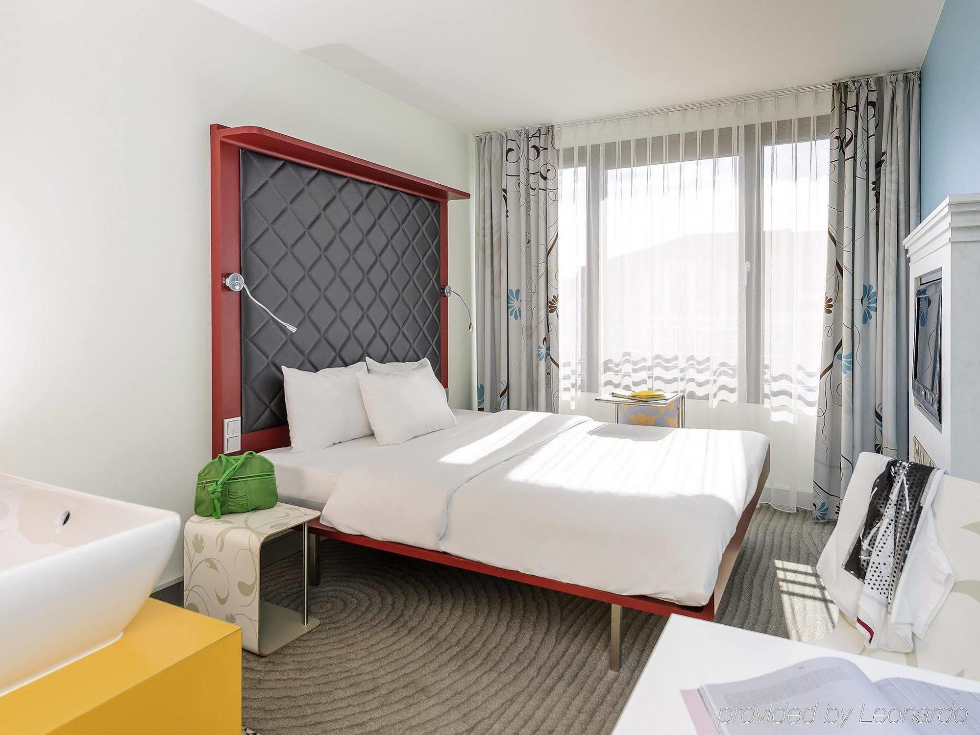 Ibis Styles Hotel Berlin Mitte Екстериор снимка