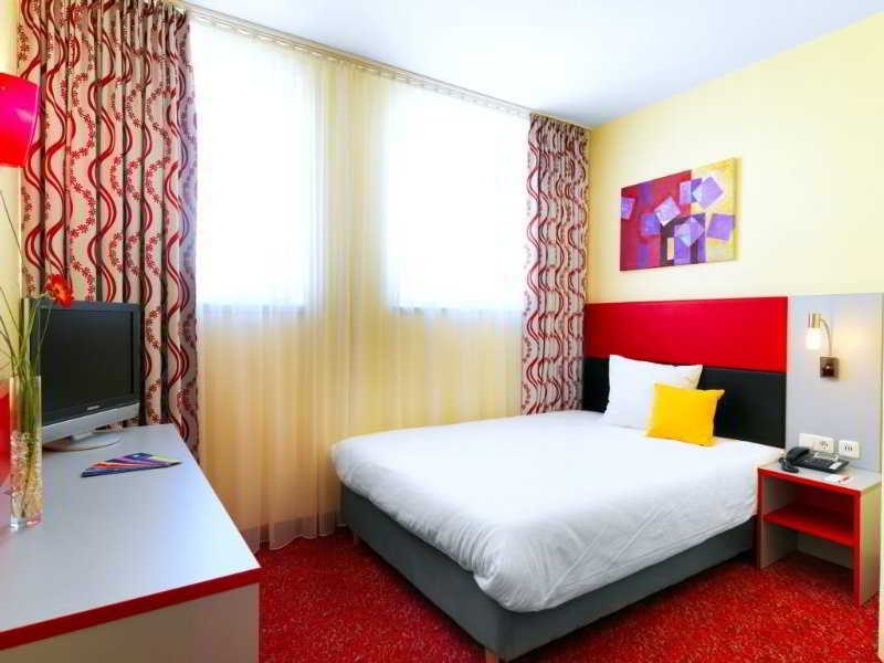 Ibis Styles Hotel Berlin Mitte Екстериор снимка