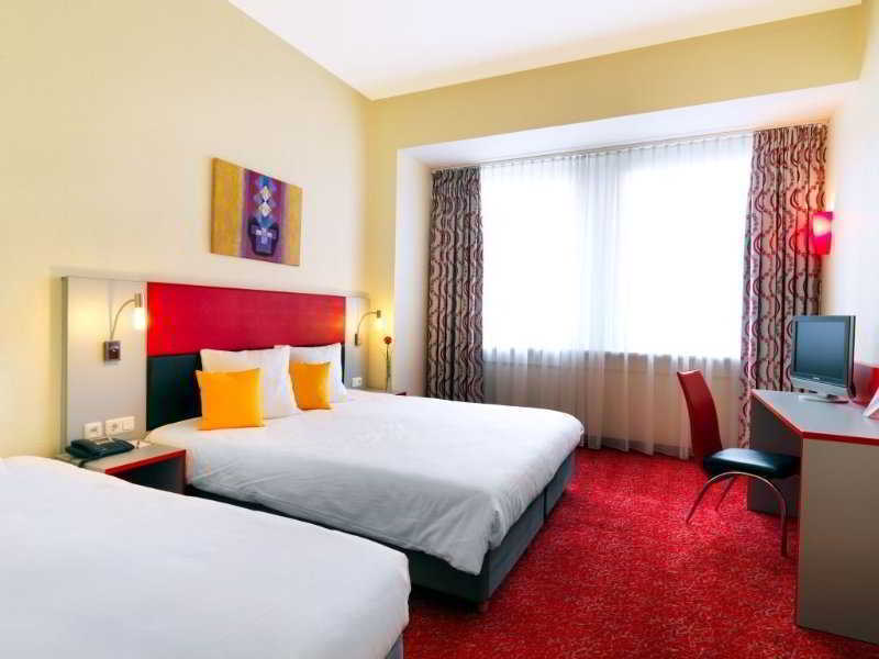 Ibis Styles Hotel Berlin Mitte Екстериор снимка