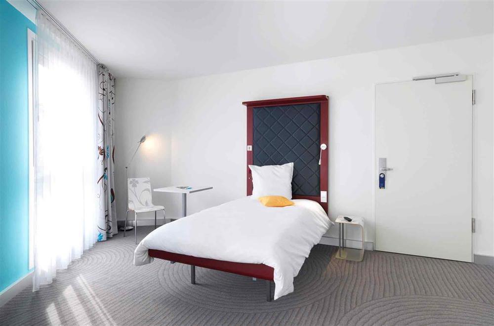 Ibis Styles Hotel Berlin Mitte Стая снимка